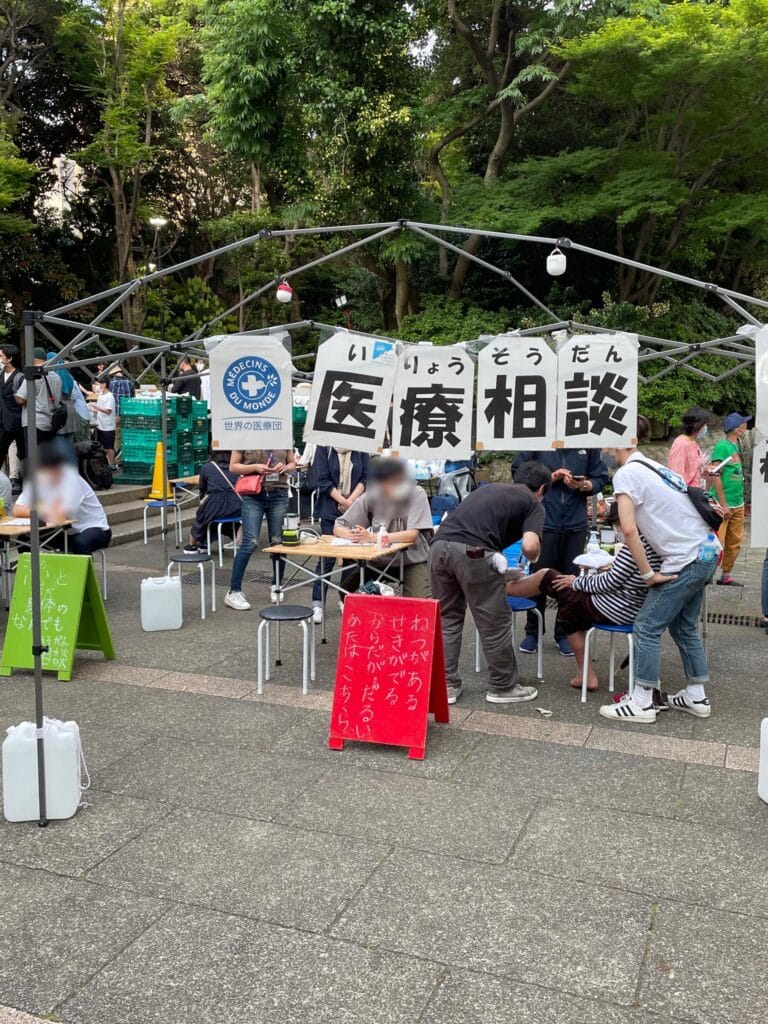 Reporting on TAKIDASHI Soup kitchen08